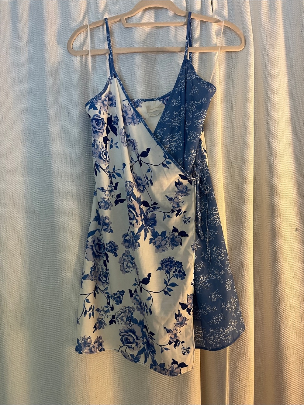Urban Outfitters Blue & White Floral Mixed-Print Mini Dress